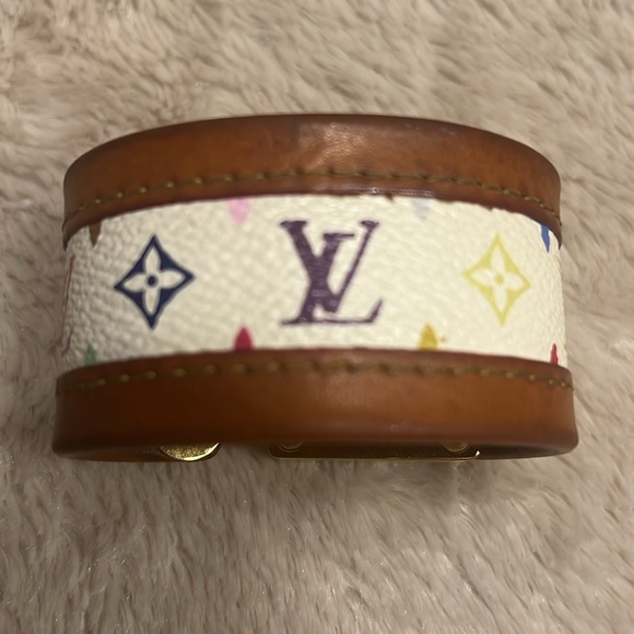 LOUIS VUITTON X TAKASHI MURAKAMI Leather Cuff Bracelet Unisex - Picture 5 of 13